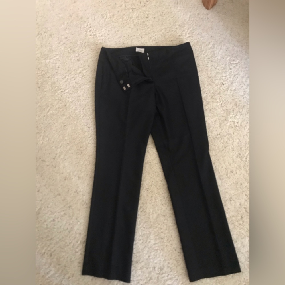 Chico’s So Slimming Black Slacks Size  2.5. 31” long 34 waist